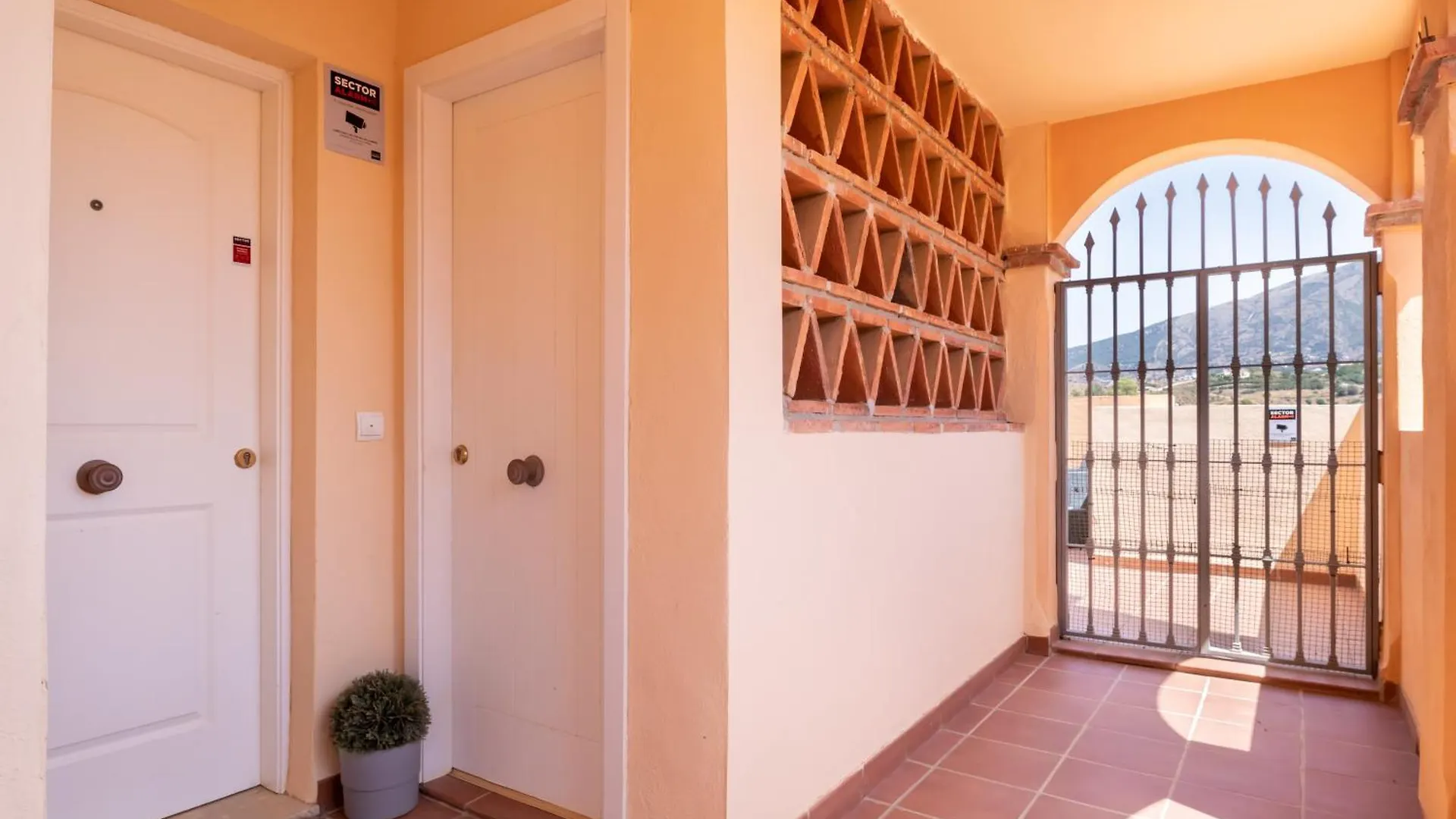 דירה Luxury Mijas Golf, Pool & Pet Retreat - Happy Rentals