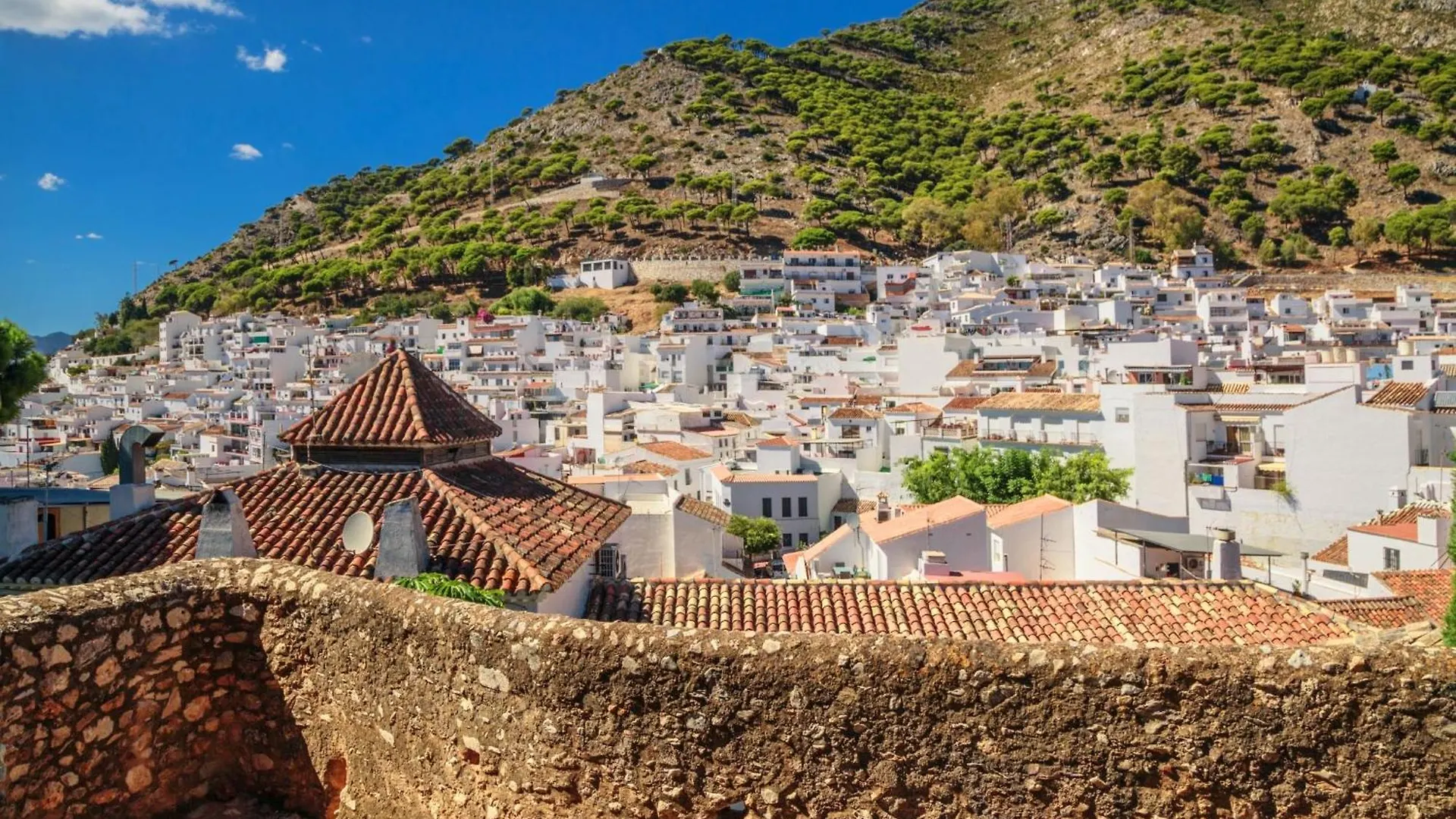 Luxury Mijas Golf, Pool & Pet Retreat - Happy Rentals ספרד